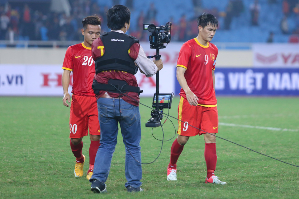 Người hùng của AFF Cup 2008 đang chịu rất nhiều áp lực. Đây là lúc Công Vinh chứng tỏ bản lĩnh của người đã giành ba Quả bóng Vàng Việt Nam. (Ảnh: Minh Chiến/Vietnam+)
