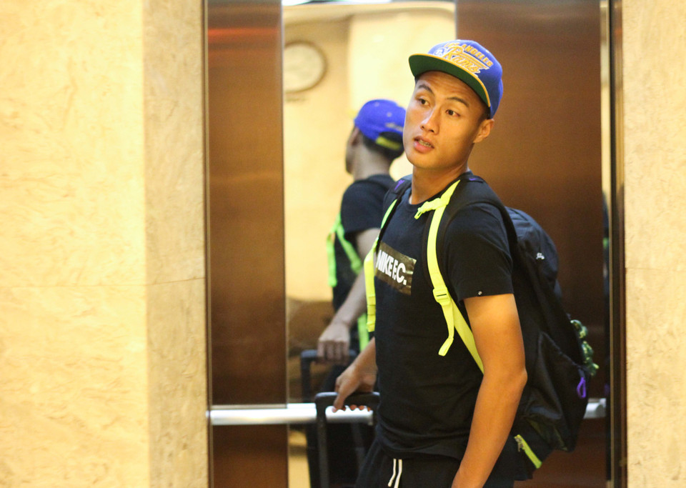 Mạc Hồng Quân có việc bận nên tới khá muộn vào buổi tối. (Ảnh: Hiếu Lương/Vietnam+)