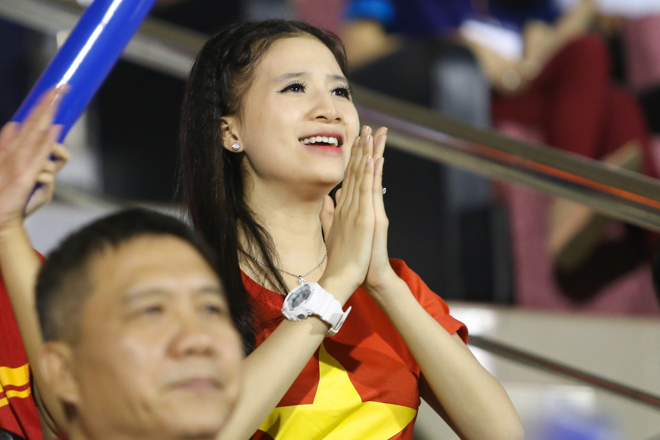 Lo lắng rồi vỡ òa với nhiều tình huống xử lý bóng của các cầu thủ U21 Việt Nam. (Ảnh: Minh Chiến/Vietnam+)