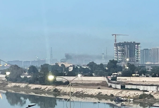 Tên Lửa Tấn Công Nhầm Khuôn Viên Đại Sứ Quán Mỹ Tại Iraq, Trực Thăng Bị Phá Hủy
