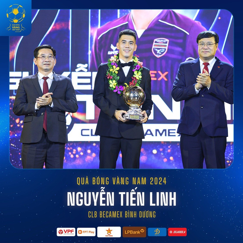 Hành trình từ cái mác Tiến Linh "chân gỗ" tới Quả bóng Vàng Việt Nam