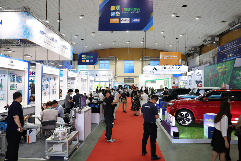 ENTECH VIETNAM 2025 'bùng nổ' với hàng loạt sự kiện trong ngày khai mạc