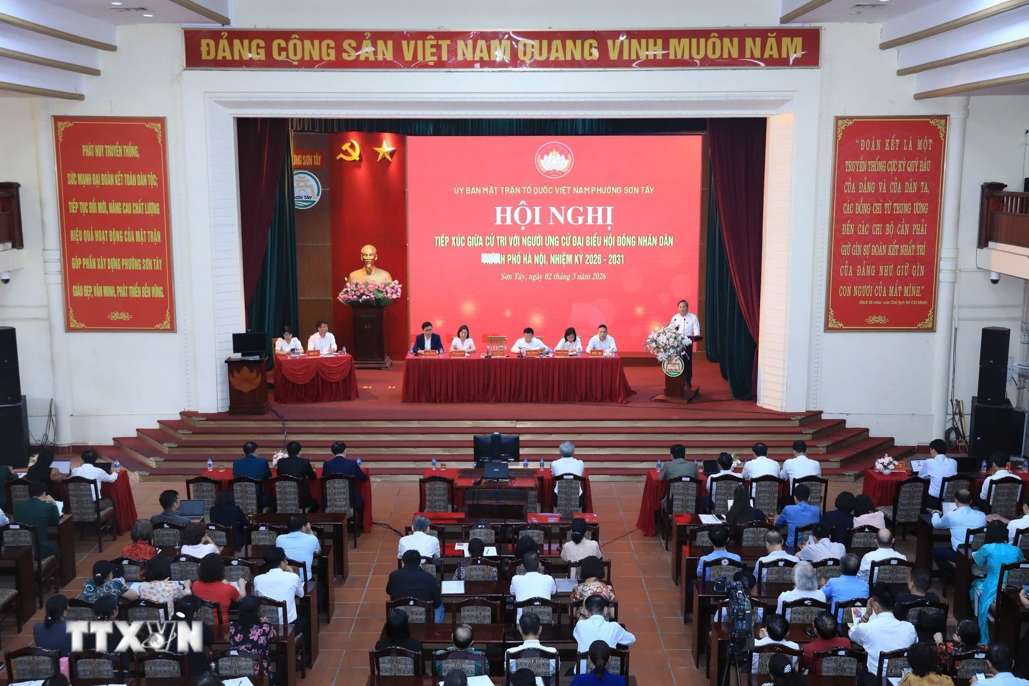 Chủ tịch Hà Nội quyết tâm xử lý dứt điểm 5 điểm nghẹn giao thông của thủ đô