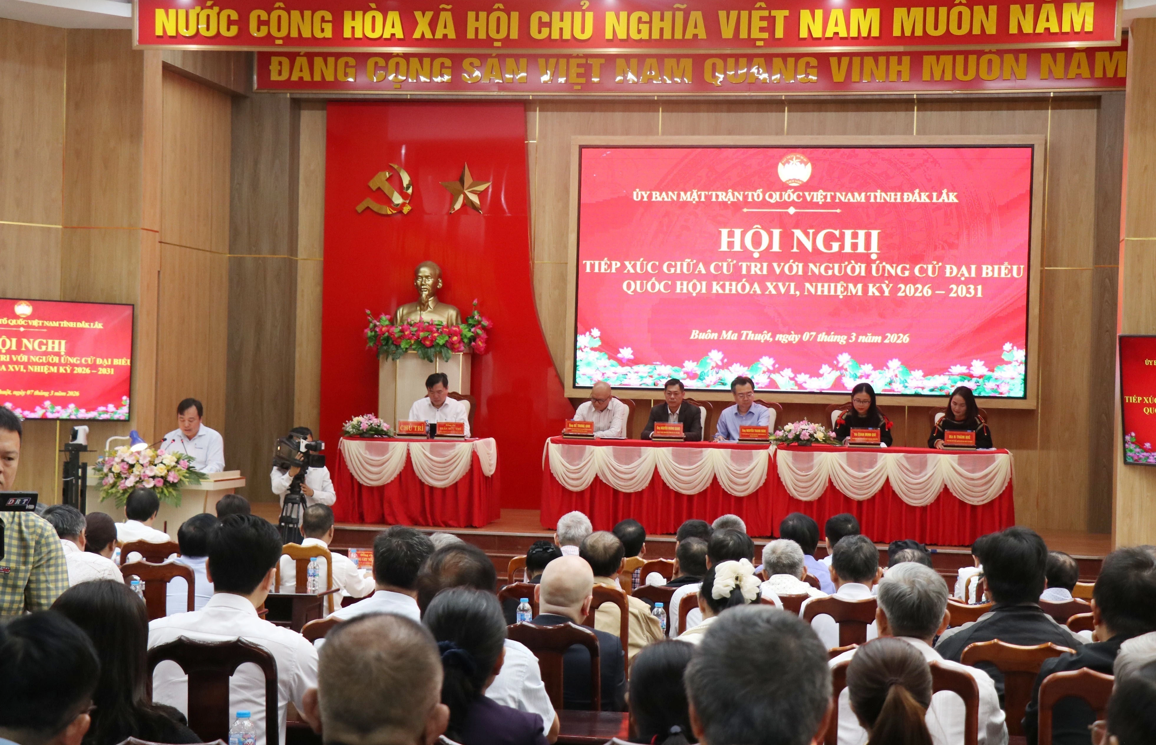 Cử tri tin tưởng và kỳ vọng vào ứng cử viên đại biểu Quốc hội khóa XVI