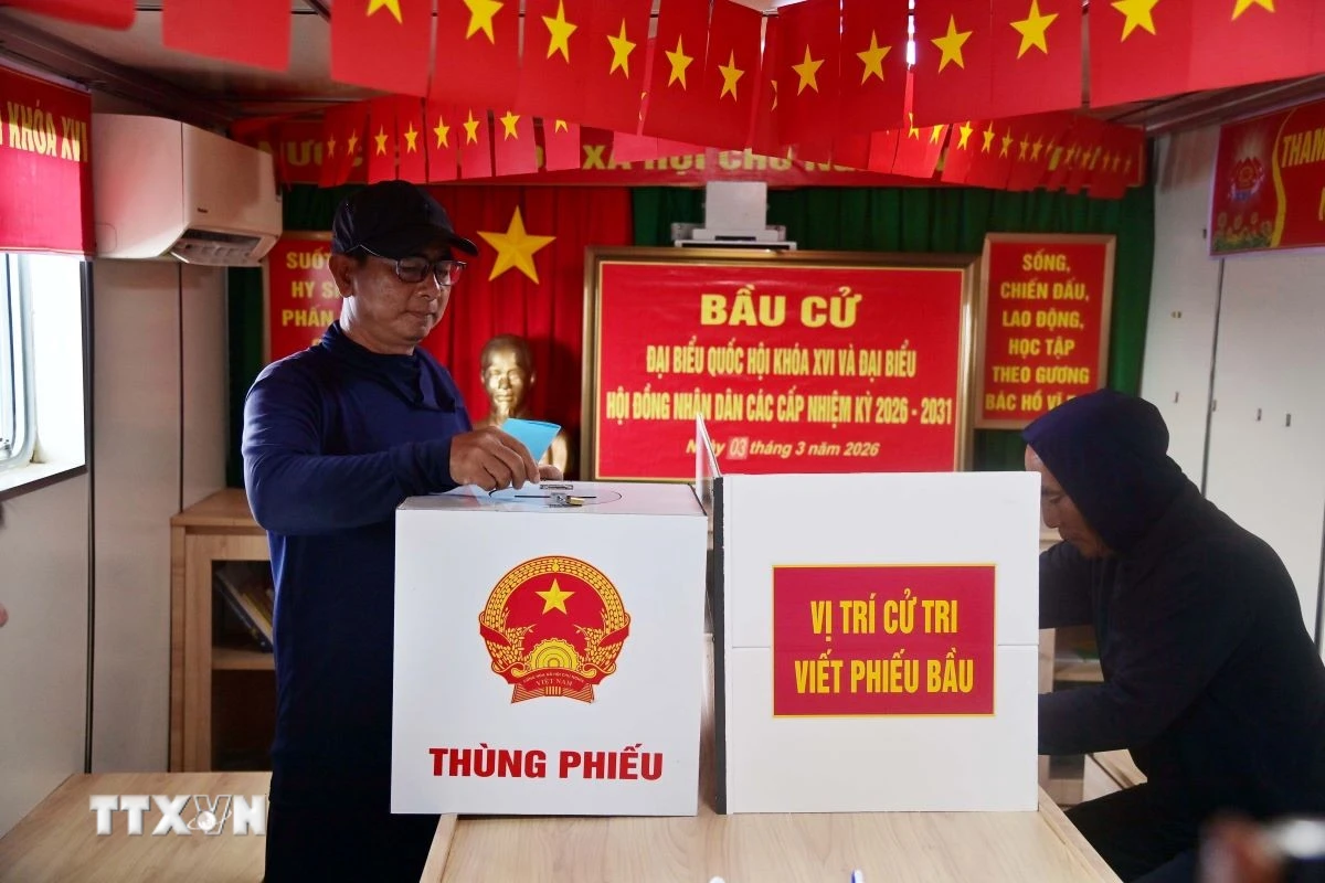 Hoàn thành sớm bầu cử tại các nhà giàn DK1 khu vực cụm Ba Kè