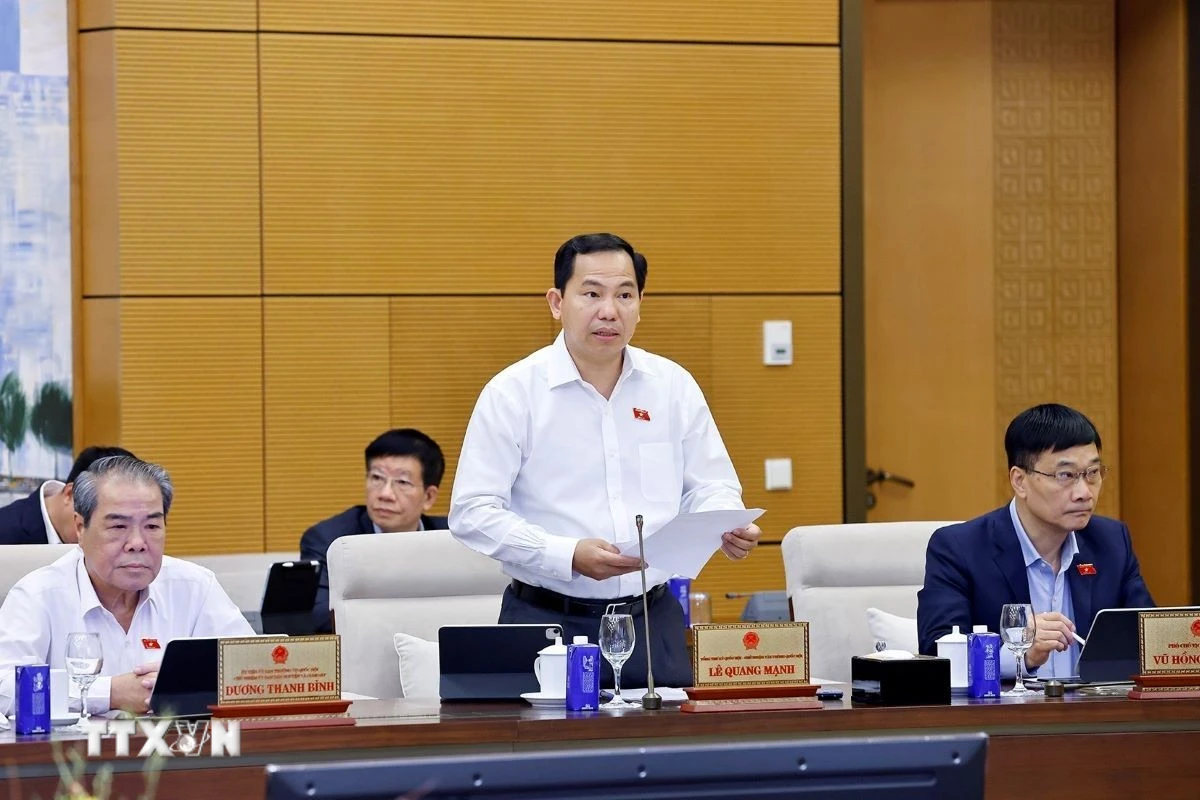 Ủy ban Thường vụ Quốc hội thảo luận công tác chuẩn bị kỳ họp thứ nhất Quốc hội khóa XVI