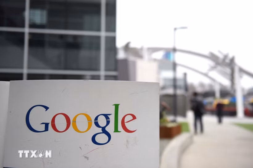 Biểu tượng của Google tại trụ sở của công ty ở New York, Mỹ. (Ảnh: AFP/TTXVN)