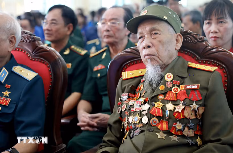 Anh hùng Lực lượng Vũ trang Nhân dân Nguyễn Văn Tích. (Ảnh: Thế Duyệt/TTXVN)