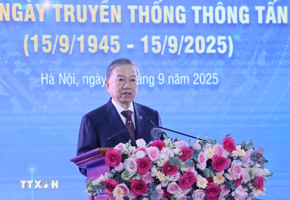 Tổng Bí thư Tô Lâm phát biểu tại Lễ đón nhận Huân chương Hồ Chí Minh và kỷ niệm 80 năm Ngày truyền thống Thông tấn xã Việt Nam (15/9/1945-15/9/2025). (Ảnh: Lâm Khánh/TTXVN)