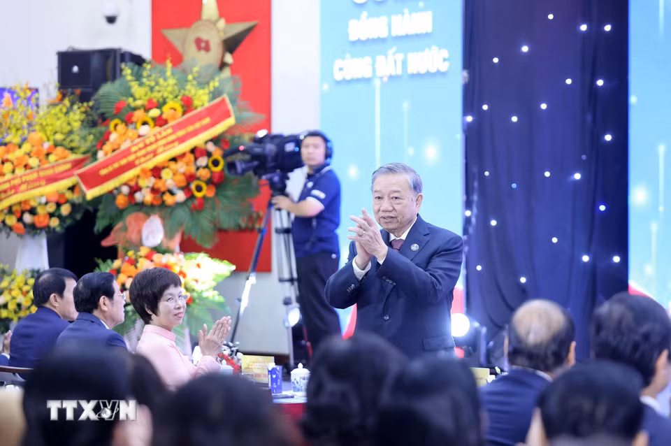 Tổng Bí thư Tô Lâm dự Lễ đón nhận Huân chương Hồ Chí Minh và kỷ niệm 80 năm Ngày truyền thống Thông tấn xã Việt Nam (15/9/1945-15/9/2025). (Ảnh: Lâm Khánh/TTXVN)