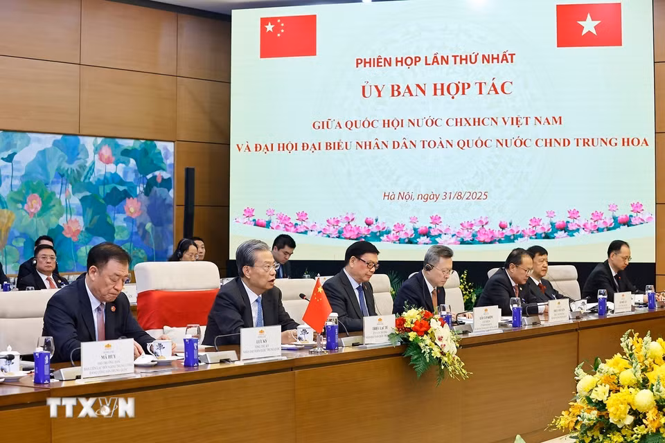 Ủy viên trưởng Nhân đại toàn quốc Trung Quốc Triệu Lạc Tế phát biểu. (Ảnh: Doãn Tấn/TTXVN)
