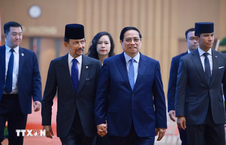 Thủ tướng Phạm Minh Chính hội kiến Quốc vương Brunei Darussalam Haji Hassanal Bolkiah. (Ảnh: Dương Giang/TTXVN)