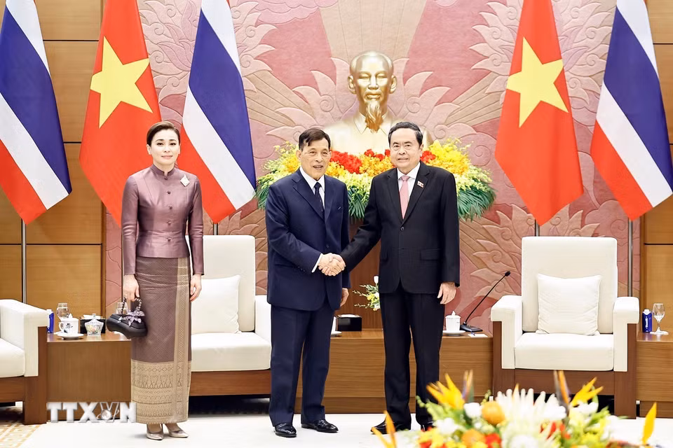 Chủ tịch Quốc hội Trần Thanh Mẫn hội kiến Nhà vua Thái Lan Maha Vajiralongkorn Phra Vajiraklaochaoyuhua và Hoàng hậu. (Ảnh: Doãn Tấn/TTXVN)