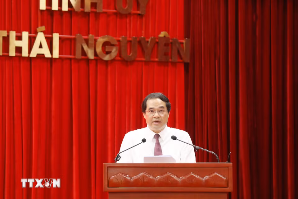 Bí thư Tỉnh ủy Thái Nguyên Trịnh Xuân Trường phát biểu tại Hội thảo. (Ảnh: Vũ Hoàng Giang/TTXVN)
