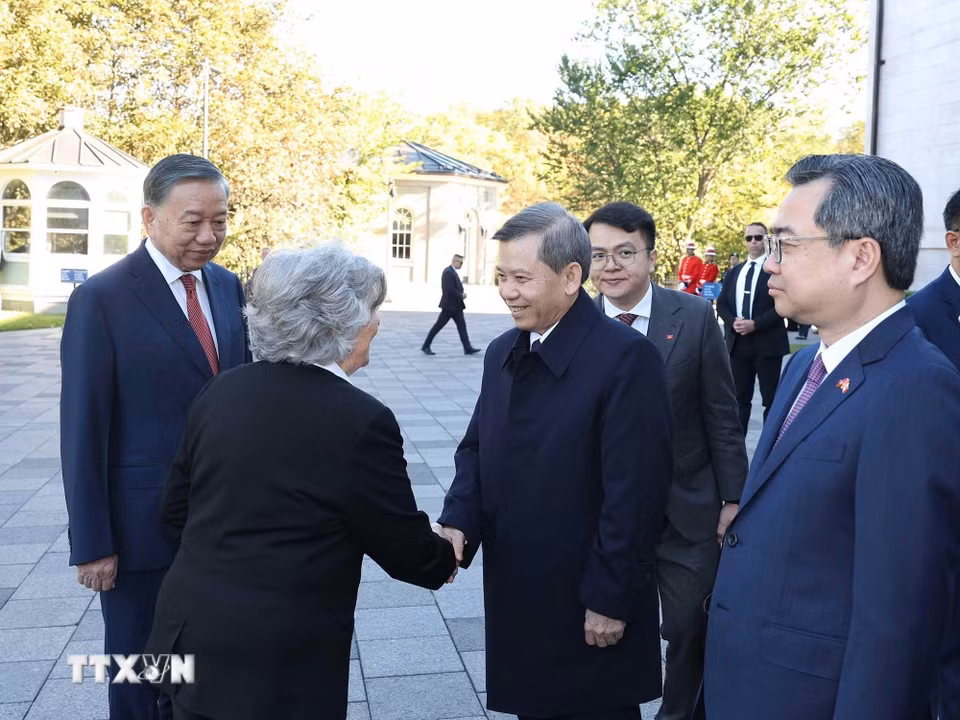 Lễ đón Tổng Bí thư, Chủ tịch nước Tô Lâm thăm cấp Nhà nước tới Canada- Ảnh 21. Lễ đón Tổng Bí thư, Chủ tịch nước Tô Lâm thăm cấp Nhà nước tới Canada- Ảnh 21.