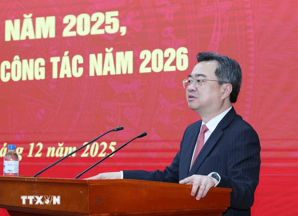 Ông Nguyễn Thanh Nghị, Ủy viên Trung ương Đảng, Trưởng Ban Chính sách, Chiến lược Trung ương, phát biểu tại hội nghị. (Ảnh: Phương Hoa/TTXVN)