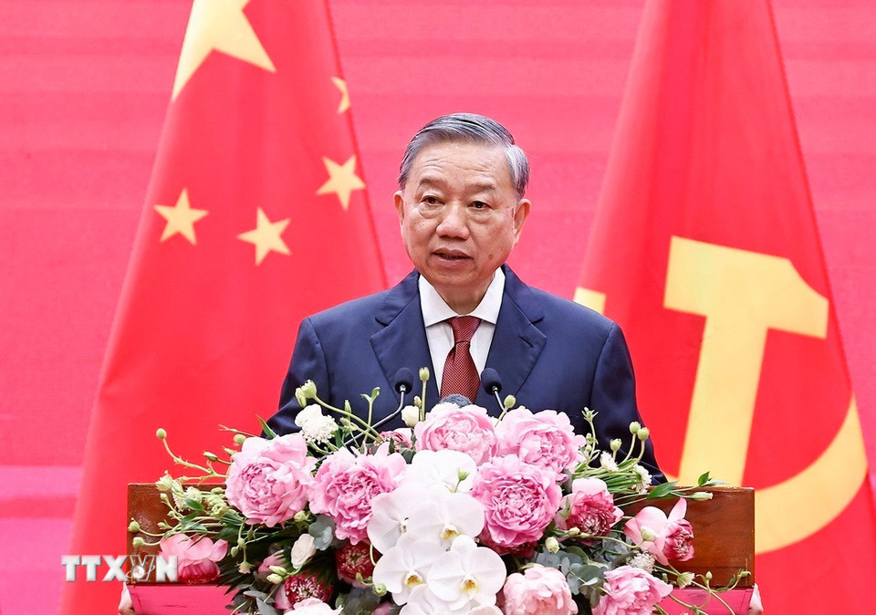 党中央总书记苏林致辞。（图：越通社）