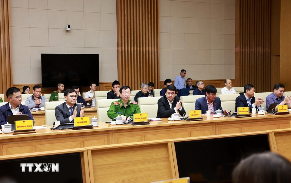 Các đại biểu tham dự cuộc họp về phát triển sàn dữ liệu tại Việt Nam. (Ảnh: Dương Giang/TTXVN)