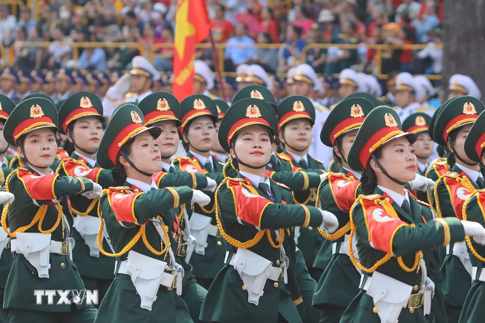 Các khối của Lực lượng Quân đội nhân dân Việt Nam tham gia Tổng duyệt. (Ảnh: Thanh Vũ/TTXVN)