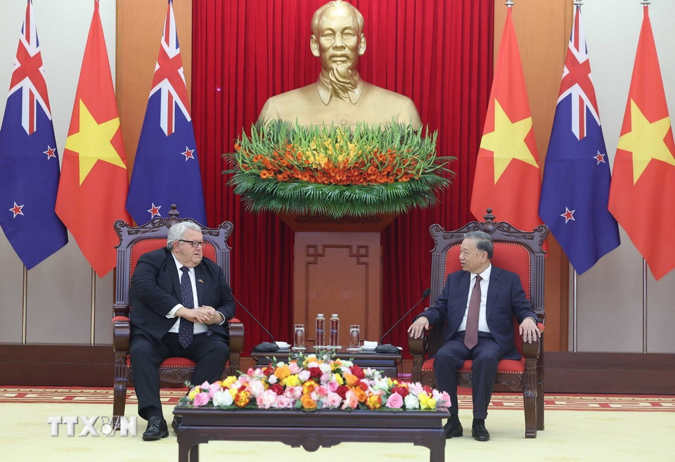 Tổng Bí thư Tô Lâm tiếp Chủ tịch Quốc hội New Zealand Gerry Brownlee. (Ảnh: Thống Nhất/TTXVN)