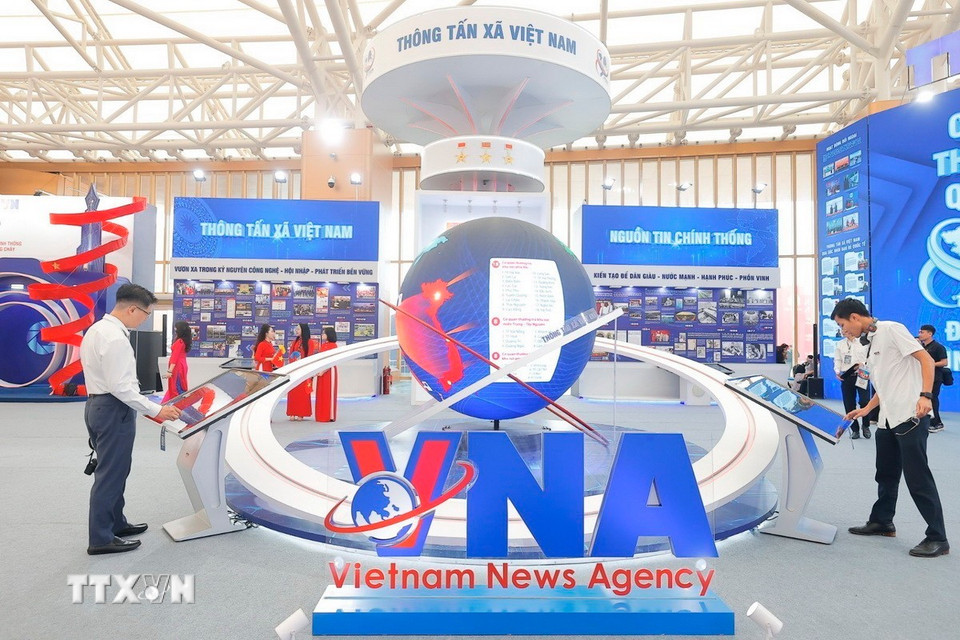 Gian trưng bày của TTXVN tại Triển lãm thành tựu Đất nước “80 năm Hành trình Độc lập - Tự do - Hạnh phúc.” (Ảnh: Minh Quyết/TTXVN)