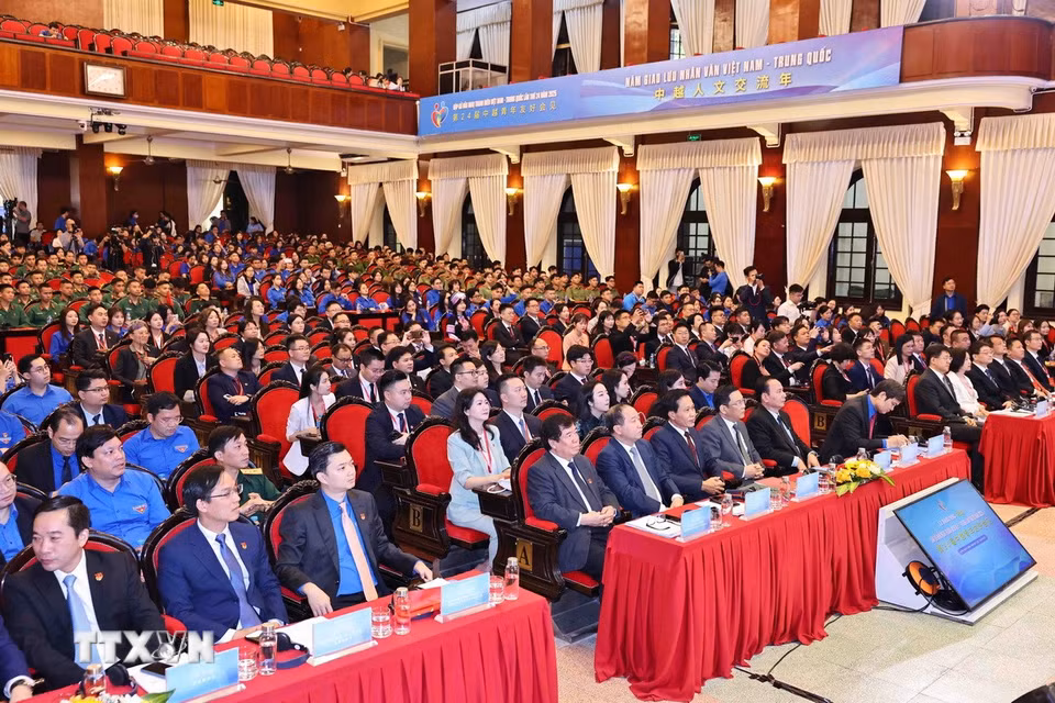 Các đại biểu tham dự chương trình Gặp gỡ hữu nghị thanh niên Việt Nam-Trung Quốc lần thứ 24 năm 2025. (Ảnh: Minh Đức/TTXVN)