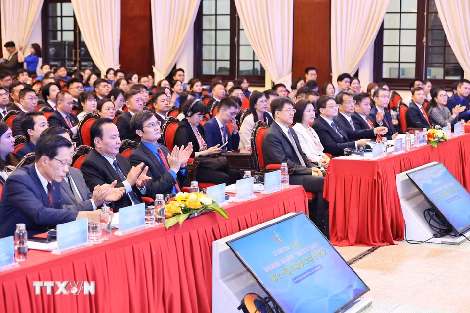 Các đại biểu tham dự chương trình Gặp gỡ hữu nghị thanh niên Việt Nam-Trung Quốc lần thứ 24 năm 2025. (Ảnh: Minh Đức/TTXVN)