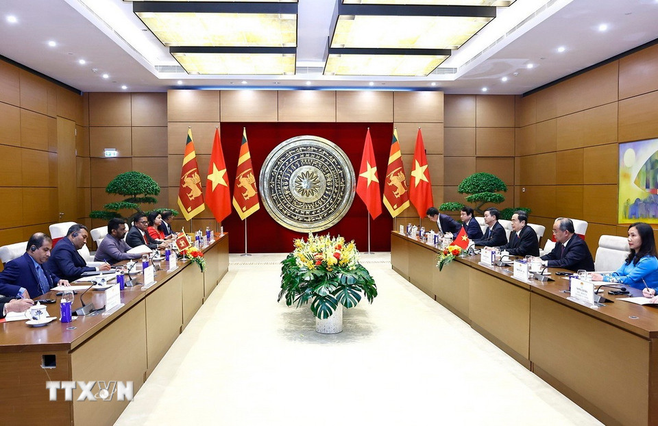 Chủ tịch Quốc hội Trần Thanh Mẫn hội kiến Tổng thống Sri Lanka Anura Kumara Dissanayaka. (Ảnh: Doãn Tấn/TTXVN)