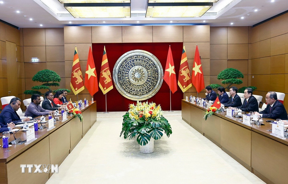 Chủ tịch Quốc hội Trần Thanh Mẫn hội kiến Tổng thống Sri Lanka Anura Kumara Dissanayaka. (Ảnh: Doãn Tấn/TTXVN)