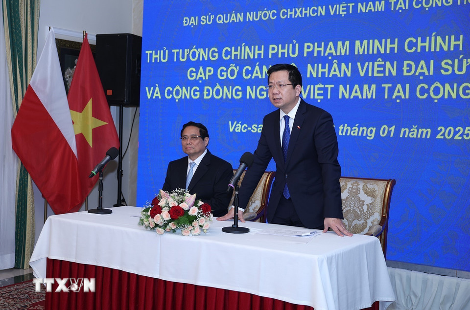 Đại sứ Việt Nam tại Cộng hòa Ba Lan Hà Hoàng Hải phát biểu. (Ảnh: Dương Giang/TTXVN)