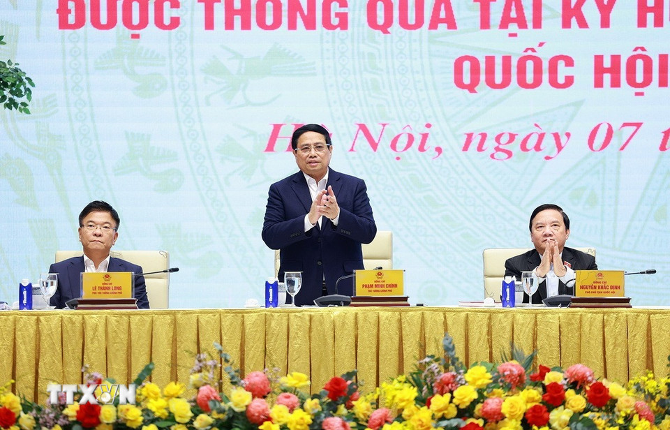 Thủ tướng Phạm Minh Chính chủ trì hội nghị. (Ảnh: Dương Giang/TTXVN)