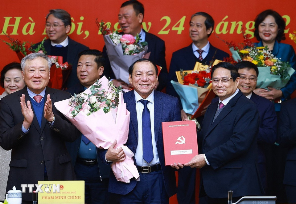 Thủ tướng Phạm Minh Chính Quyết định cho Đảng bộ Bộ Văn hoá, Thể thao và Du lịch. (Ảnh: Dương Giang/TTXVN)