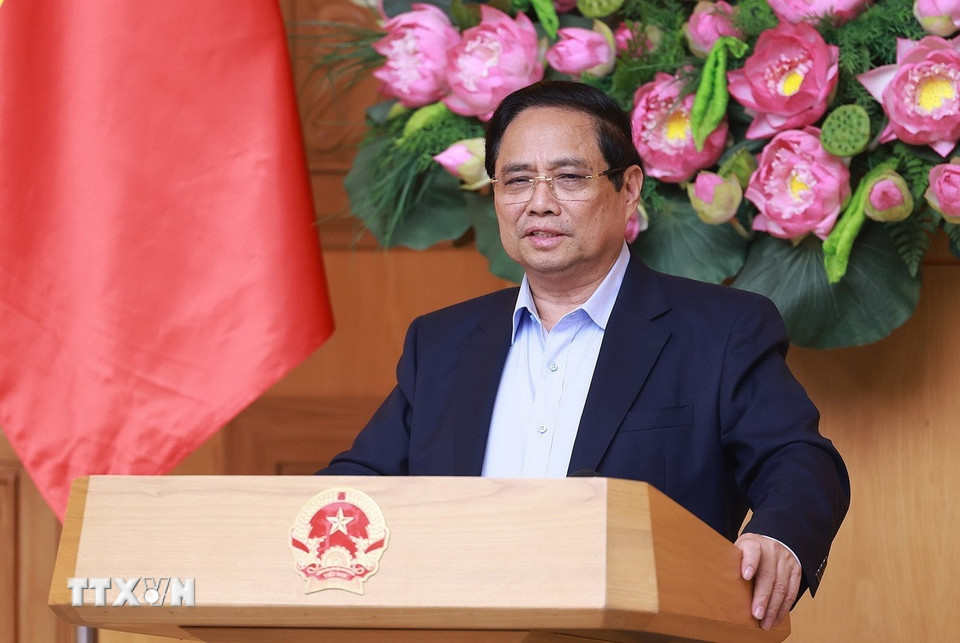 Thủ tướng Phạm Minh Chính chủ trì họp đánh giá sơ kết 1 tháng vận hành chính quyền địa phương hai cấp. (Ảnh: Dương Giang/TTXVN)