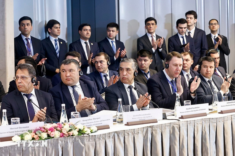 Đại biểu dự Tọa đàm Doanh nghiệp Uzbekistan-Việt Nam. (Ảnh: Doãn Tấn/TTXVN)