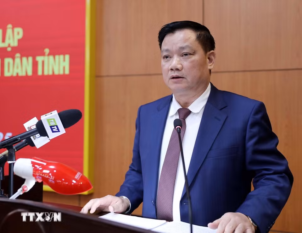 Ông Nguyễn Khắc Thận, Phó Bí thư Tỉnh ủy Hưng Yên (mới) nhiệm kỳ 2020-2025, giữ chức vụ Chủ tịch Ủy ban Nhân dân tỉnh Hưng Yên (mới) nhiệm kỳ 2021-2026. (Ảnh: Thế Duyệt/TTXVN)
