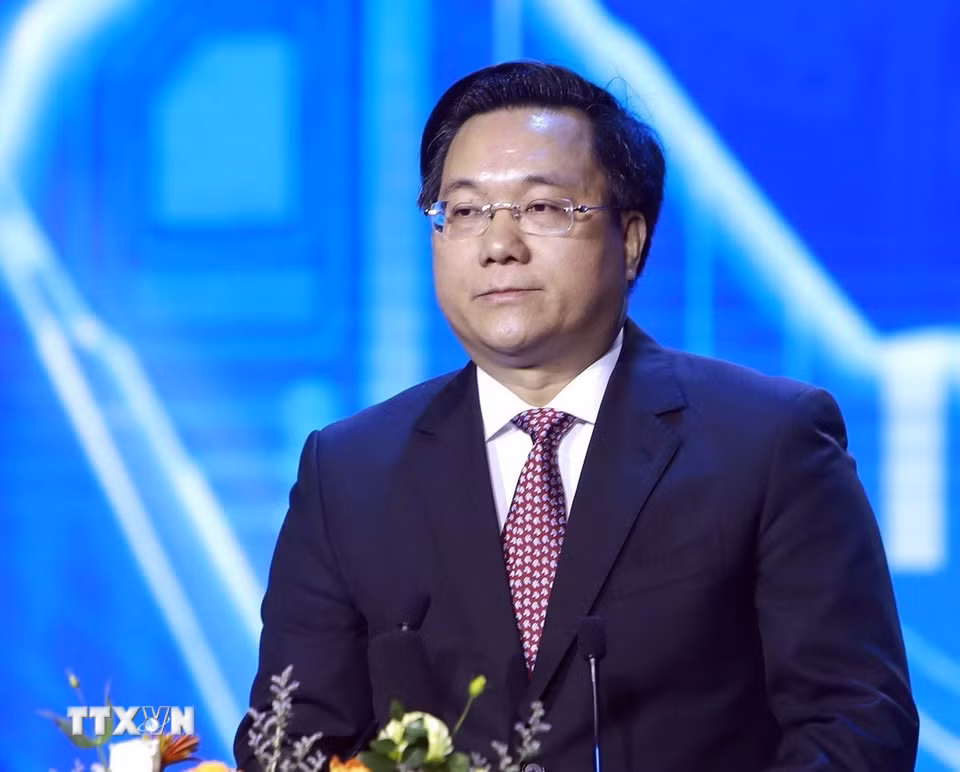 Ông Trần Duy Đông, Phó Bí thư Tỉnh ủy Phú Thọ (mới) nhiệm kỳ 2020-2025, giữ chức vụ Chủ tịch Ủy ban Nhân dân tỉnh Phú Thọ (mới) nhiệm kỳ 2021-2026. (Ảnh: Hoàng Hùng/TTXVN)