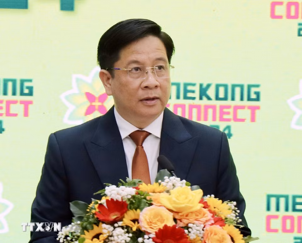 Ông Hồ Văn Mừng, Phó Bí thư Tỉnh ủy An Giang (mới) nhiệm kỳ 2020-2025, giữ chức vụ Chủ tịch Ủy ban Nhân dân tỉnh An Giang (mới) nhiệm kỳ 2021-2026. (Ảnh: Thanh Sang/TTXVN)