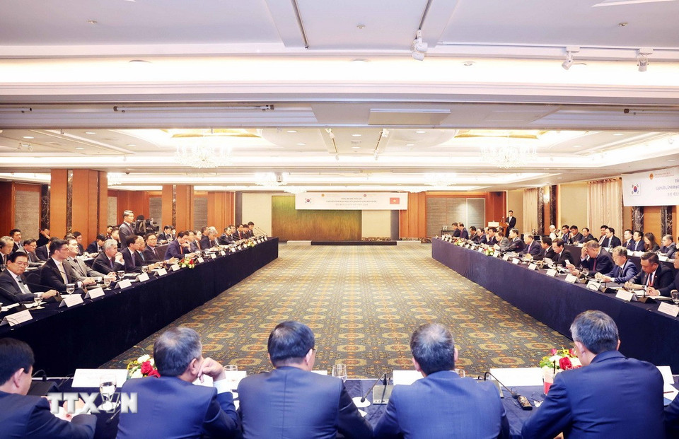 Tổng Bí thư Tô Lâm gặp gỡ lãnh đạo một số tập đoàn lớn của Hàn Quốc. (Ảnh: Thống Nhất/TTXVN)