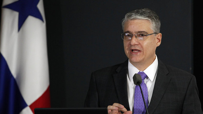Bộ trưởng Kinh tế và Tài chính Panama Dulcidio de la Guardia. (Nguồn: panamatoday.com) OECD đưa Panama trở lại danh sách quốc gia minh bạch tài chính ảnh 1