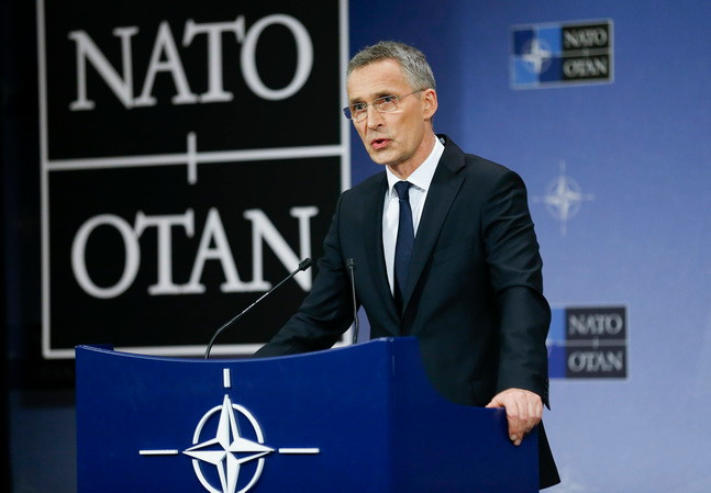 Hội nghị Bộ trưởng Quốc phòng NATO tập trung vào chống khủng bố ảnh 1