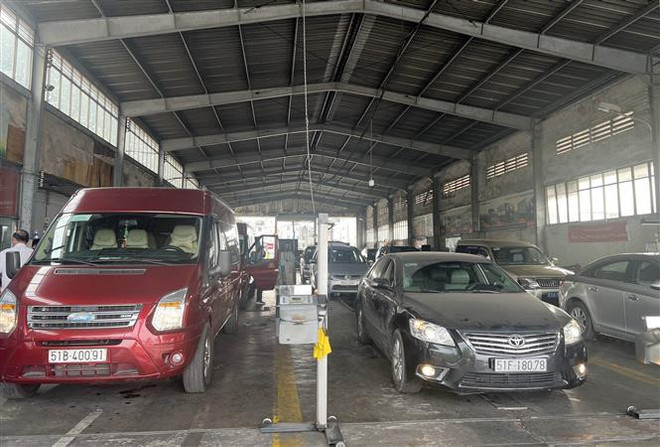 TP Hồ Chí Minh thí điểm đăng ký đăng kiểm xe cơ giới trực tuyến ảnh 1