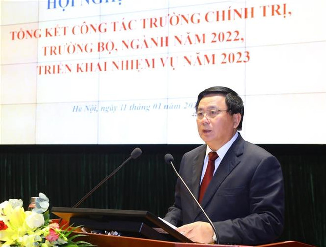 Tiếp tục đổi mới đồng bộ, toàn diện công tác trường chính trị ảnh 2