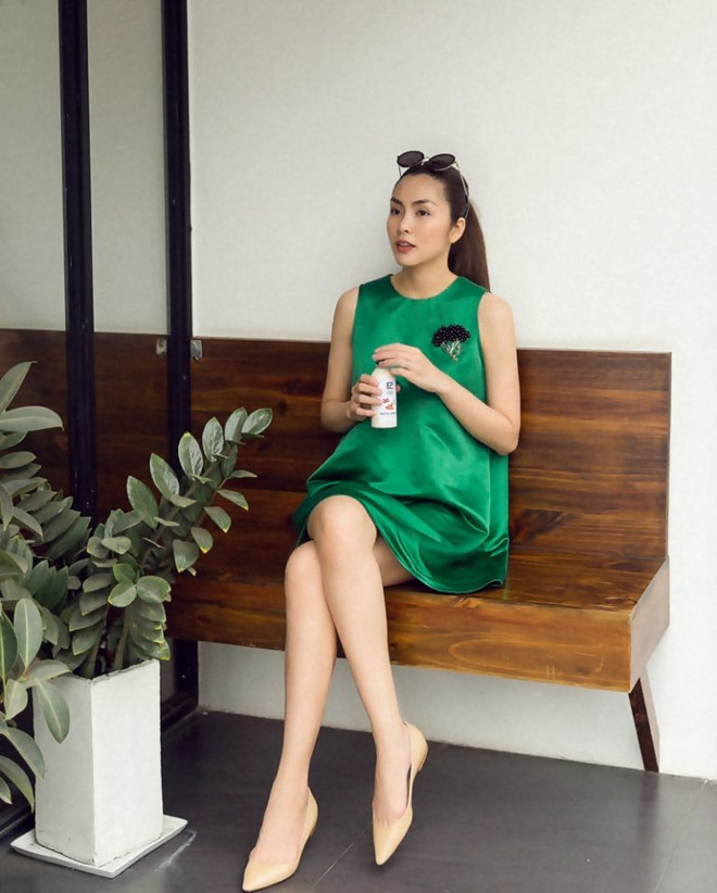 Tăng Thanh Hà “đọ sắc” Minh Triệu, Phạm Hương hóa tiểu thư điệu đà ảnh 3