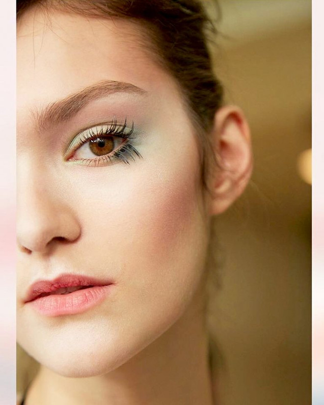 Xu hướng làm đẹp đầy tính ứng dụng từ tuần lễ thời trang Paris 2018 ảnh 7