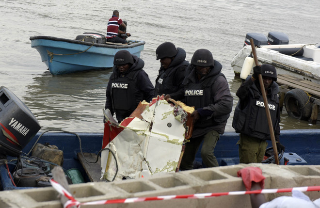 Trực thăng rơi xuống biển Nigeria làm 4 người thiệt mạng ảnh 1