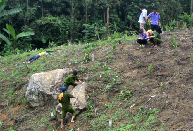 Yêu cầu khẩn trương truy bắt đối tượng giết bốn người tại Yên Bái ảnh 1
