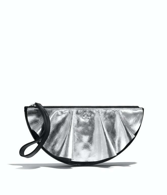 Mê mẩn những chiếc túi xách cực phẩm cho mùa Xuân Hè 2020 ảnh 7