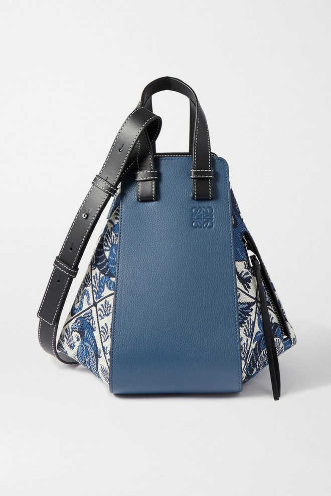 Mê mẩn những chiếc túi xách cực phẩm cho mùa Xuân Hè 2020 ảnh 12