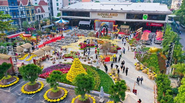 Rộn ràng không khí Hội hoa Xuân Tết Nhâm Dần tại Novaland Gallery. Nhiều điểm mới, lạ trong Hội hoa Xuân 2022 tại Novaland Gallery ảnh 1