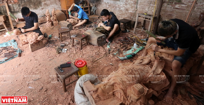 Đồ mỹ nghệ Vân Hà - sự kết hợp khéo léo giữa gỗ và khối óc người thợ ảnh 1